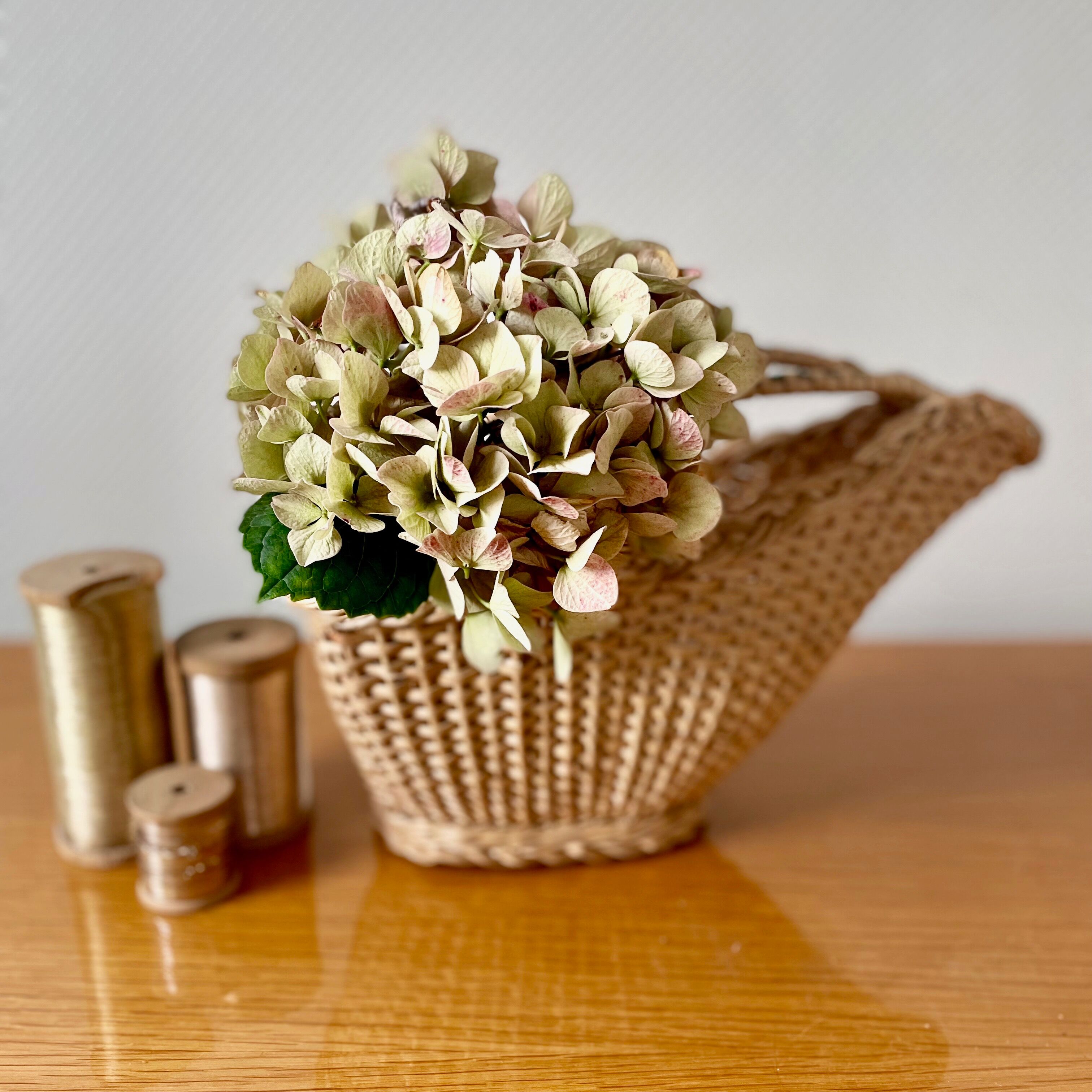 Vintage rattan bottle holder