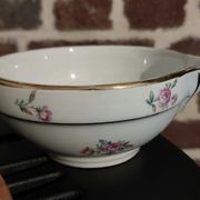 Old Saint Amand saucier and creamer bowl