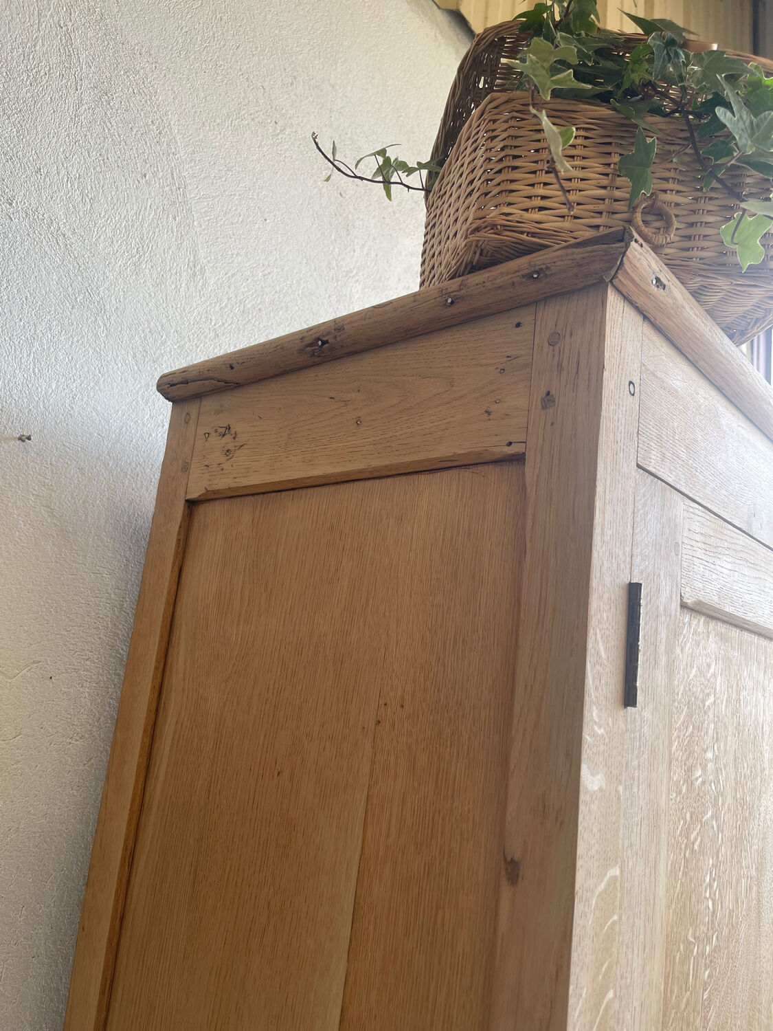 Wardrobe / Parisian wardrobe