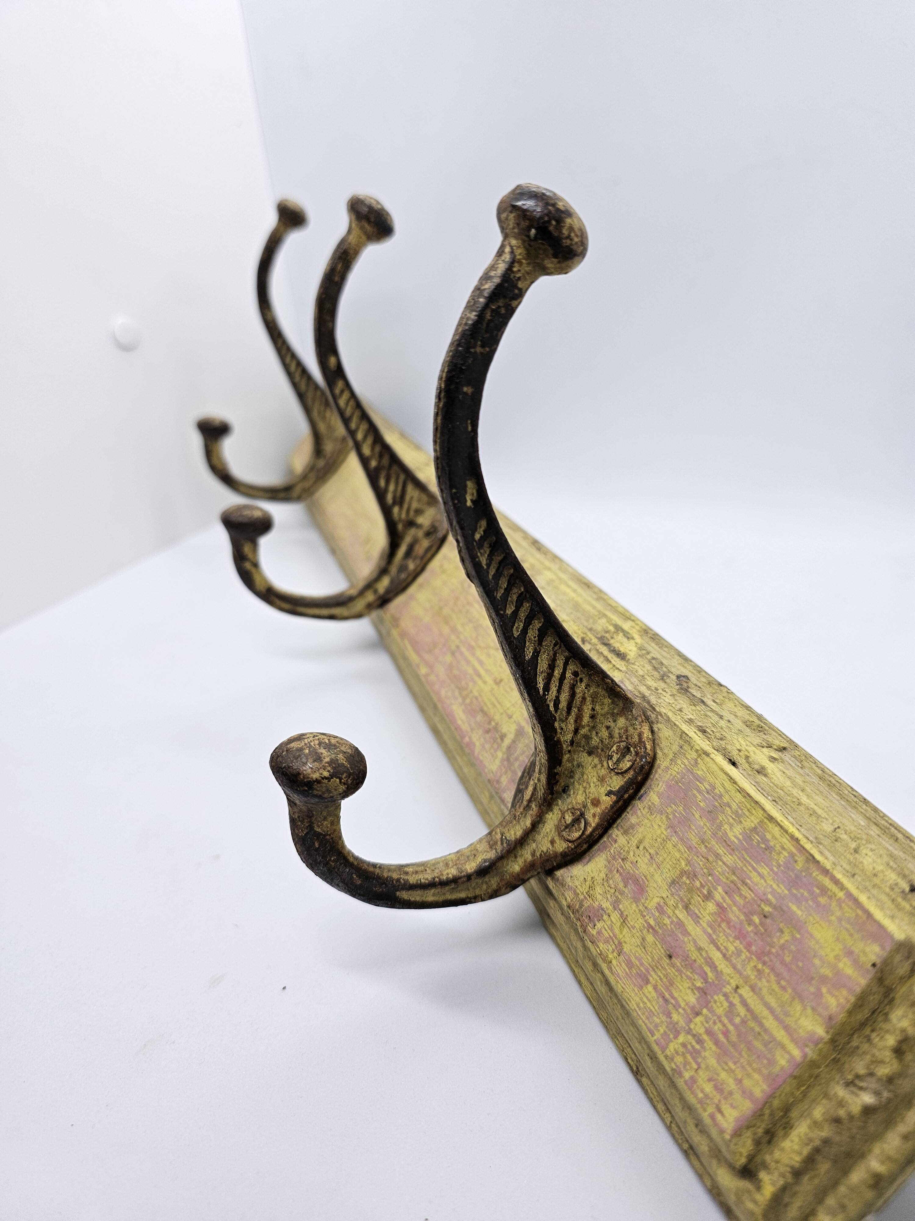 Solid teak coat hook with 3 double cast iron hooks