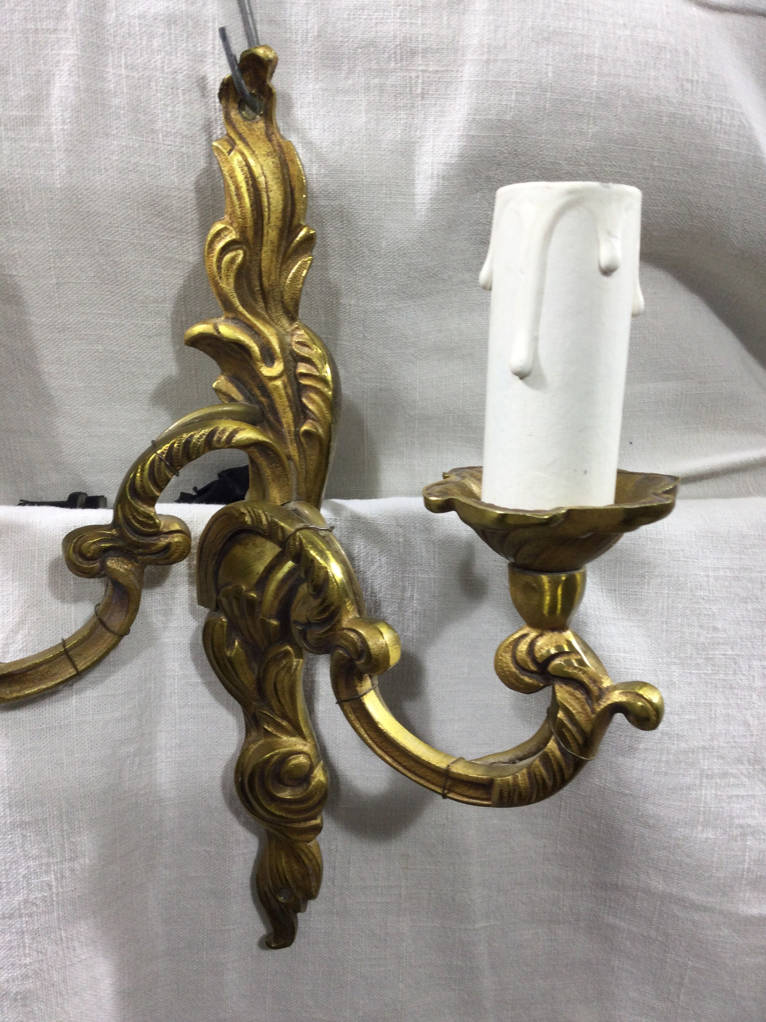 Louis XV bronze sconce