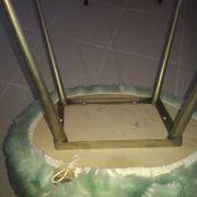 Paire de fauteuils moumoute type