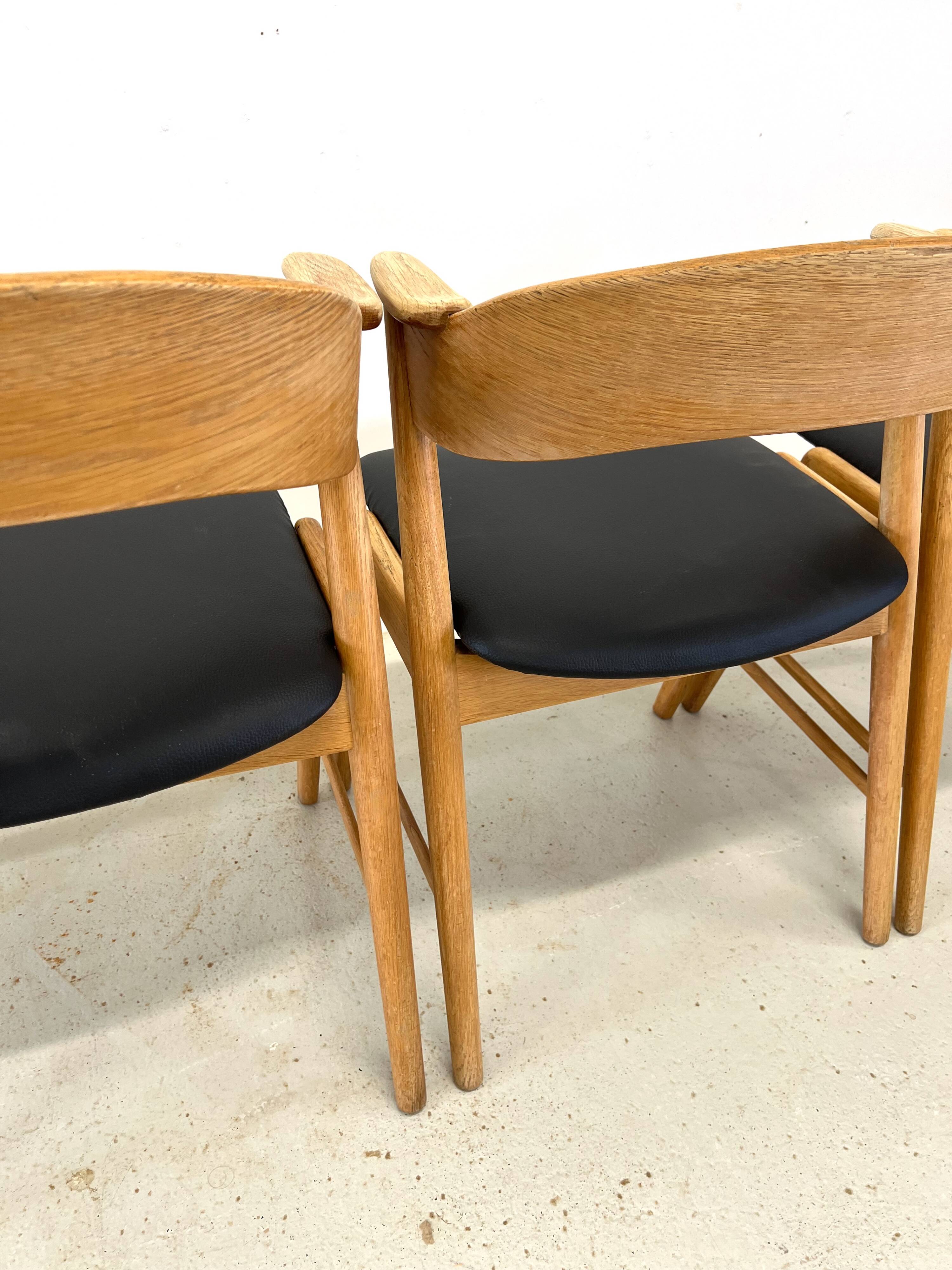 Kai Kristiansen Model 32 Dining Chairs, Korup Møbelfabrik.