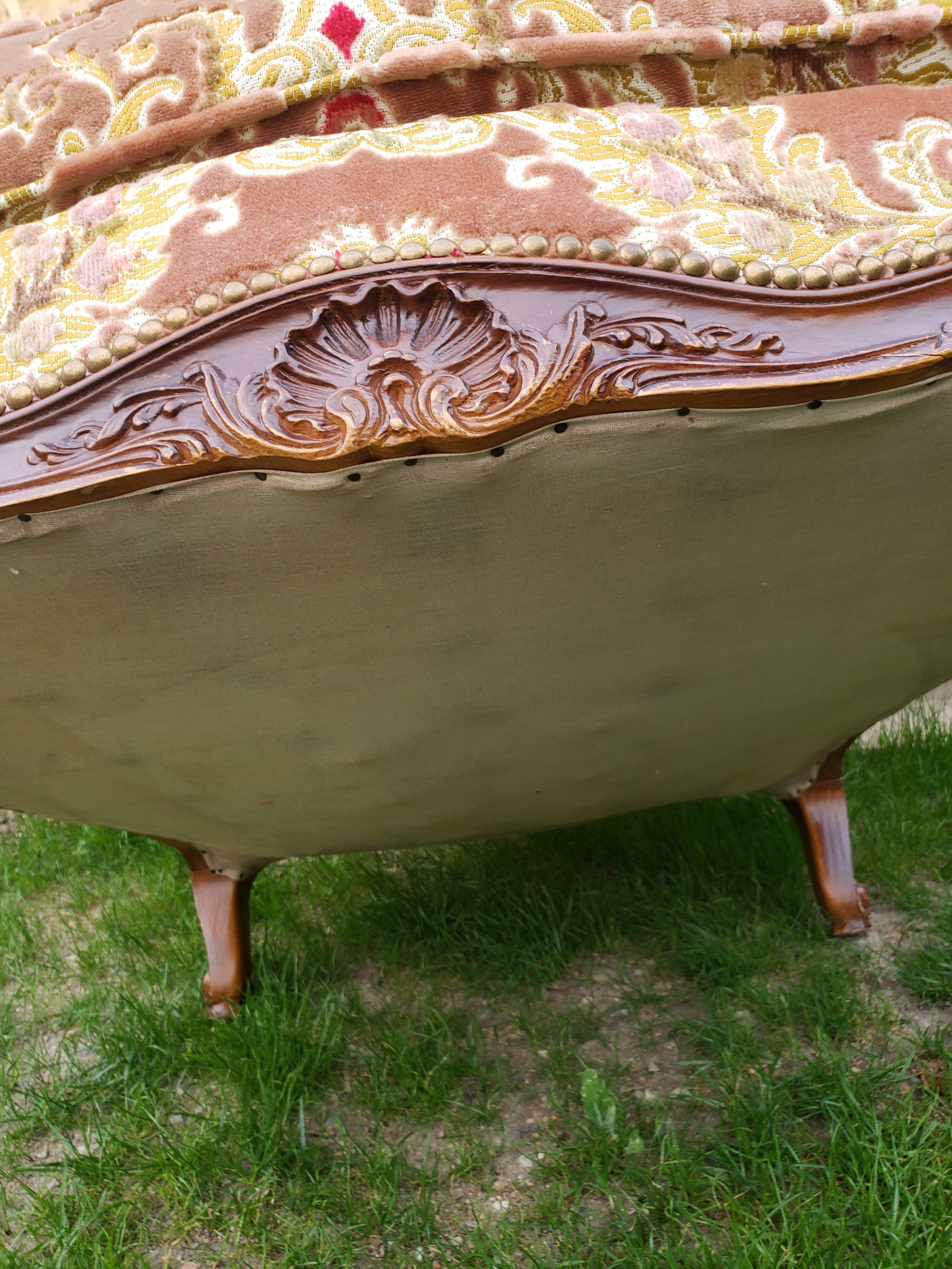 Armchair bergère style Louis XVI