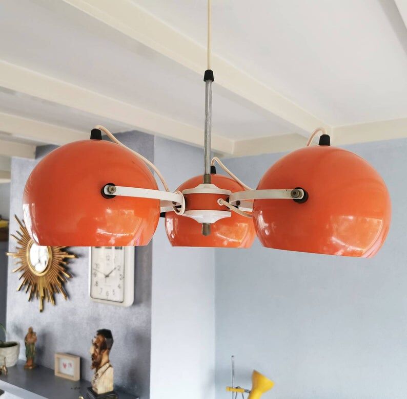 Vintage orange 70s suspension