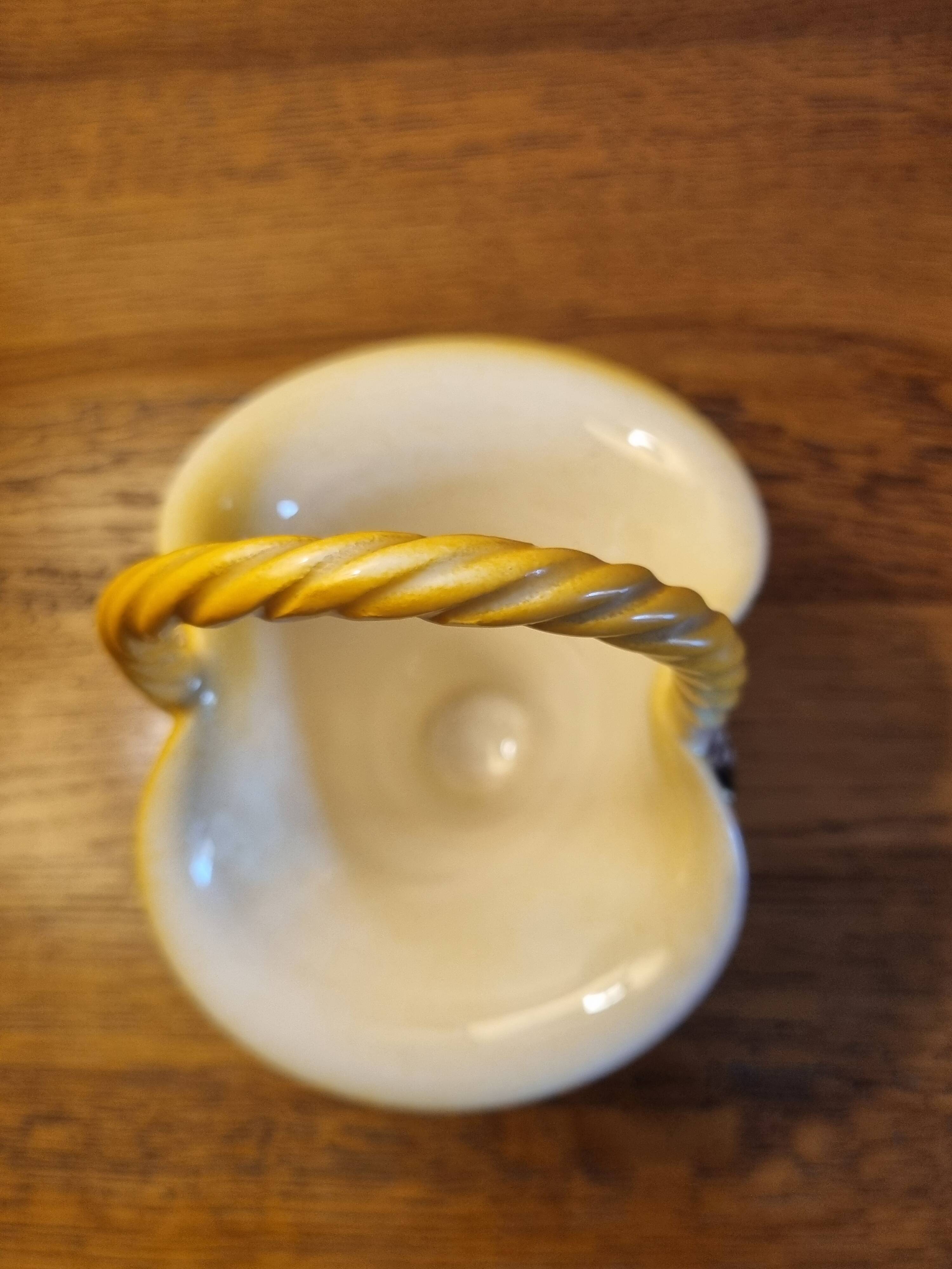 coupe corbeille en céramique modèle provençal avec cigale