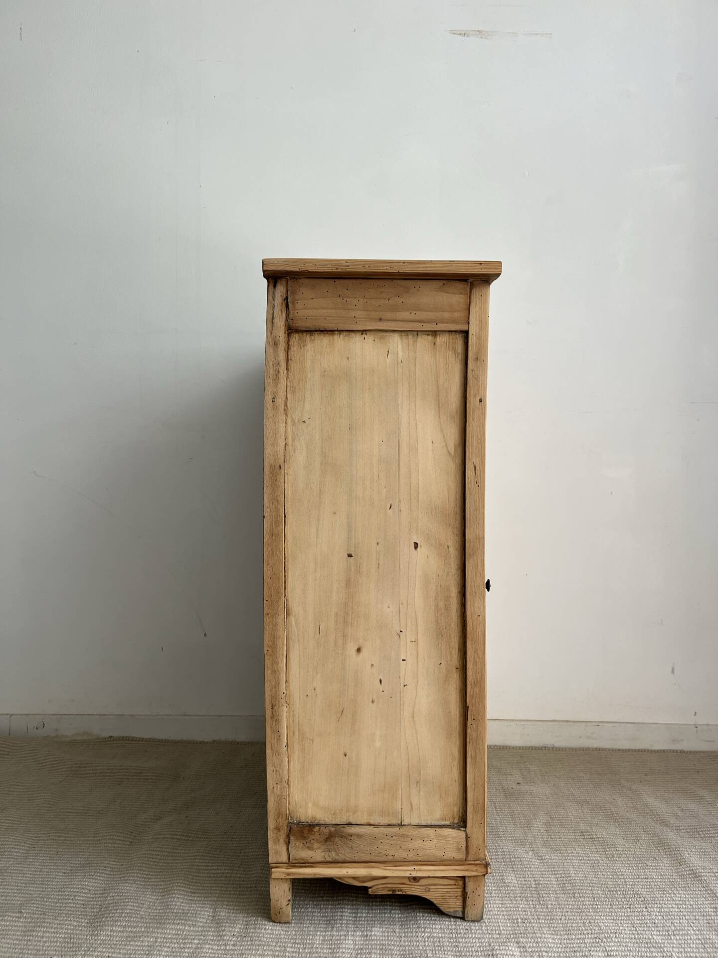 Vintage buffet