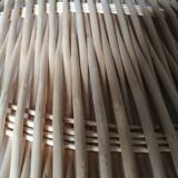 Round rattan tray