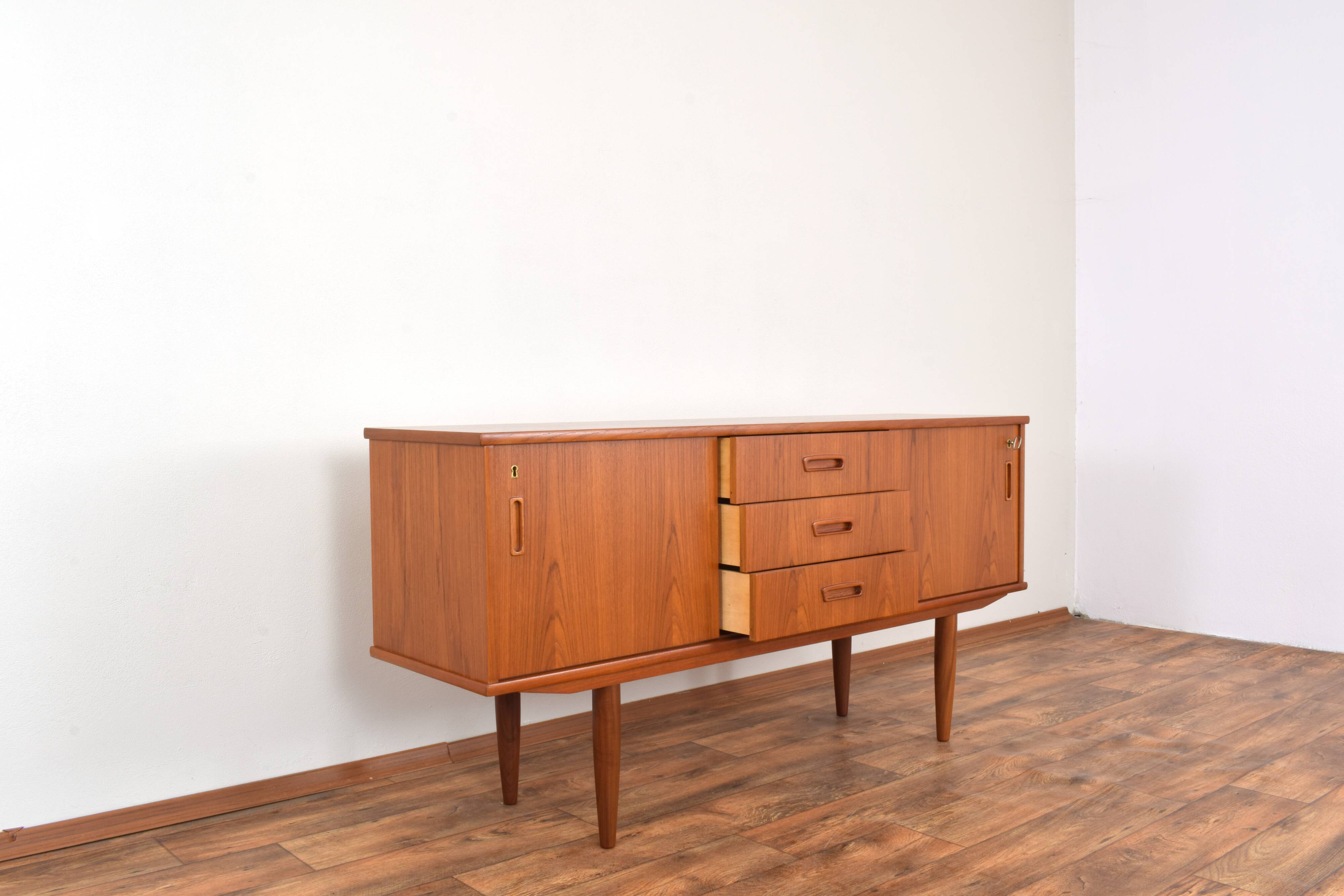 Mid-Century Danish Teak Sideboard, 1960s