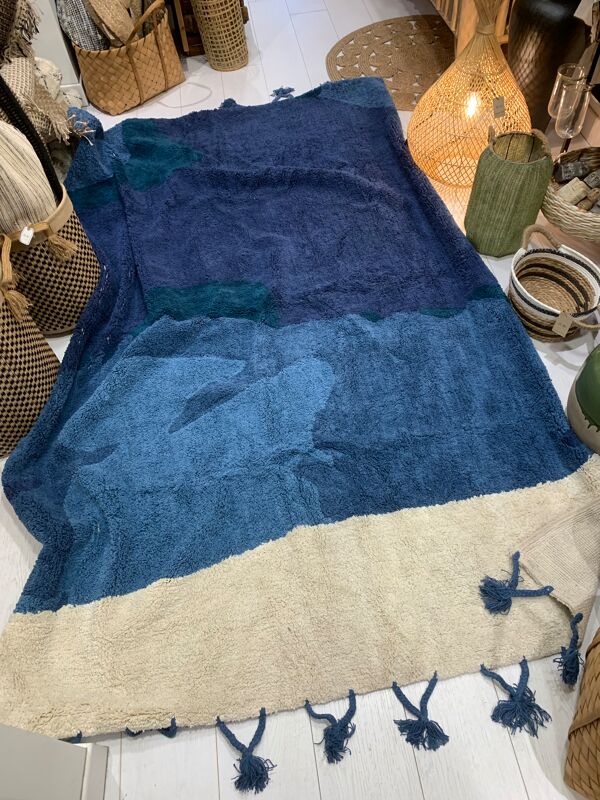 tapis berbere bleu à franges 160x230 cm