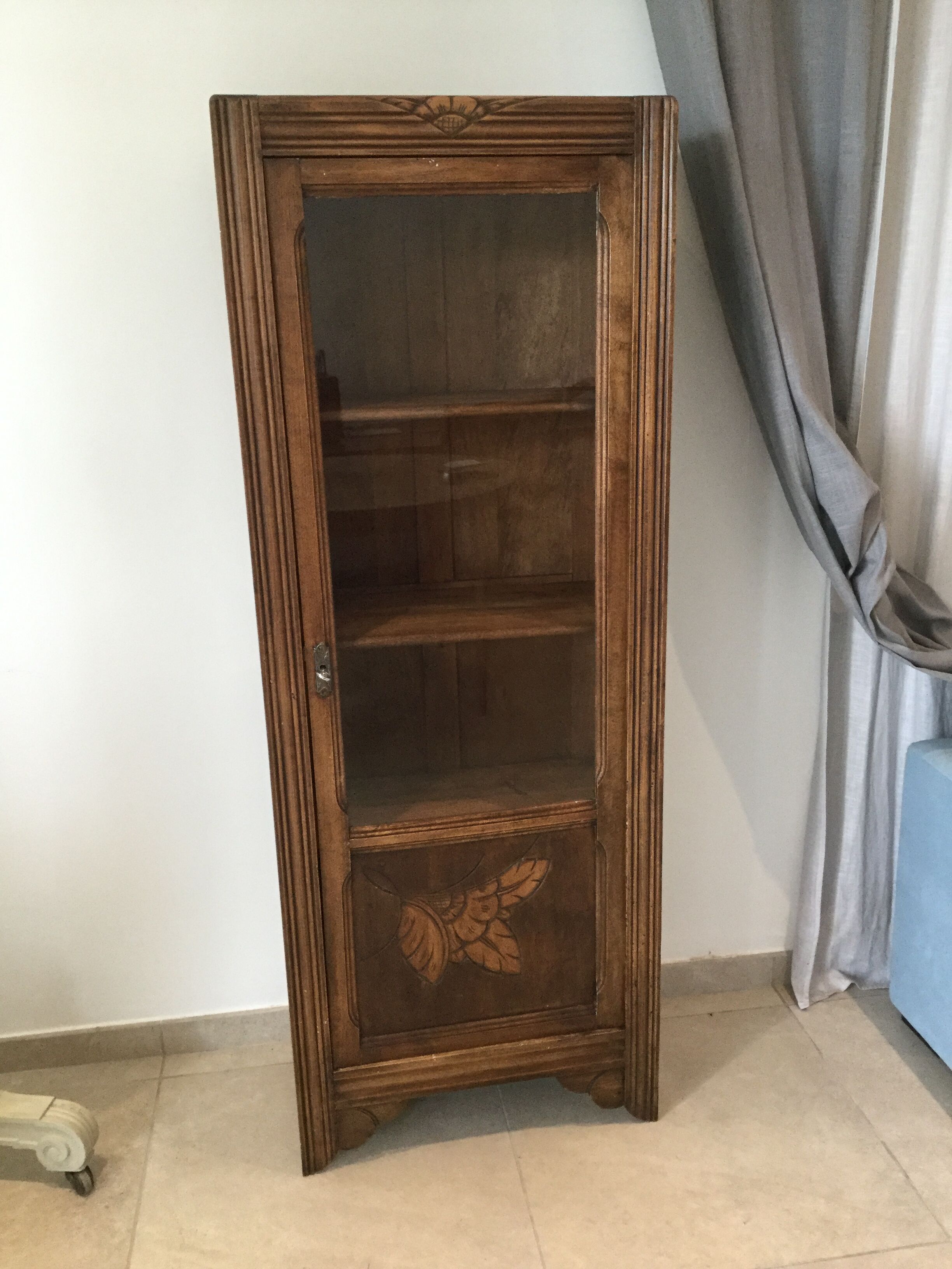 Armoire parisienne vitrée une porte