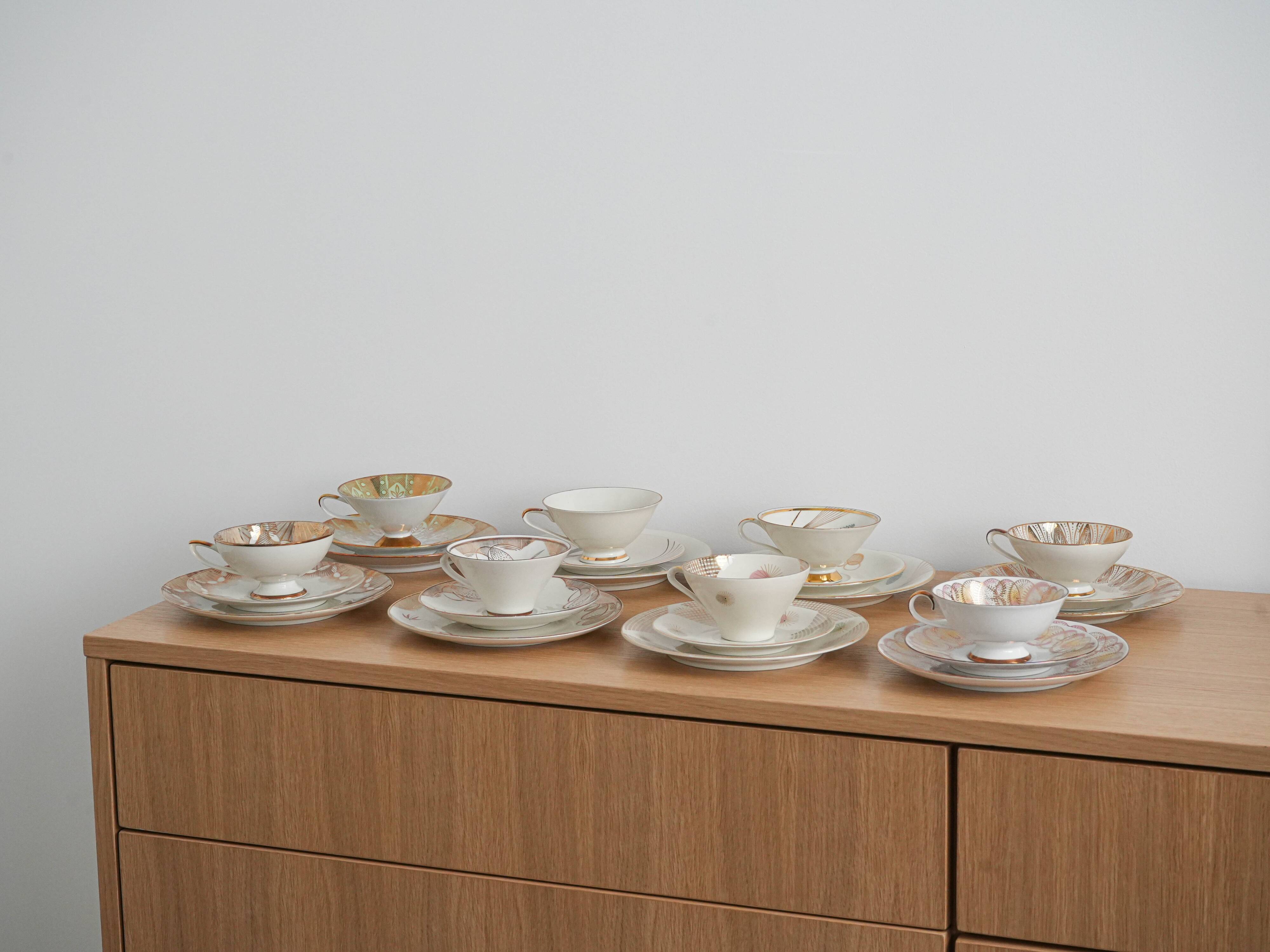 Porcelain cup, German design, 1940s, manufactured Bavaria