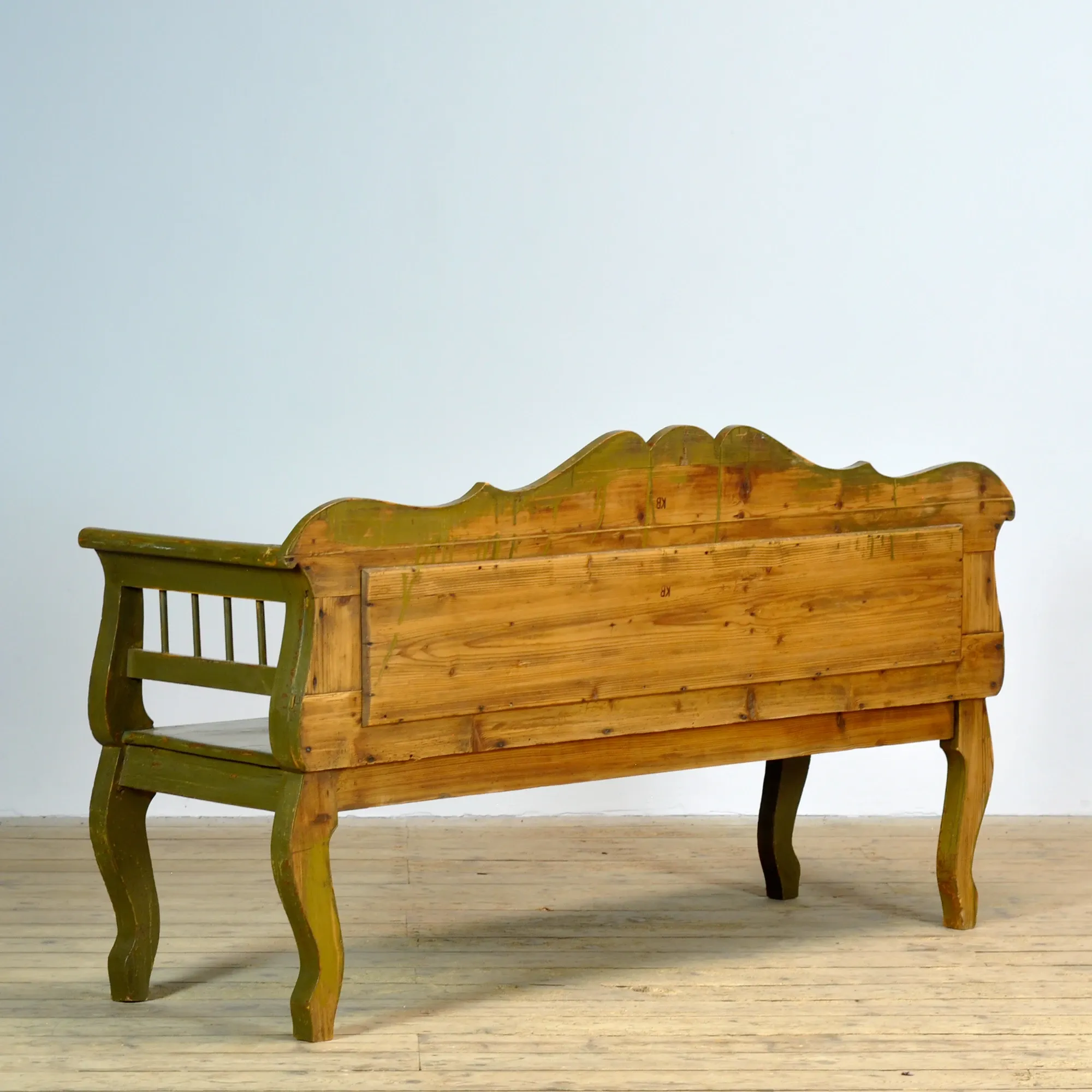 Antique pine bench, 1900s