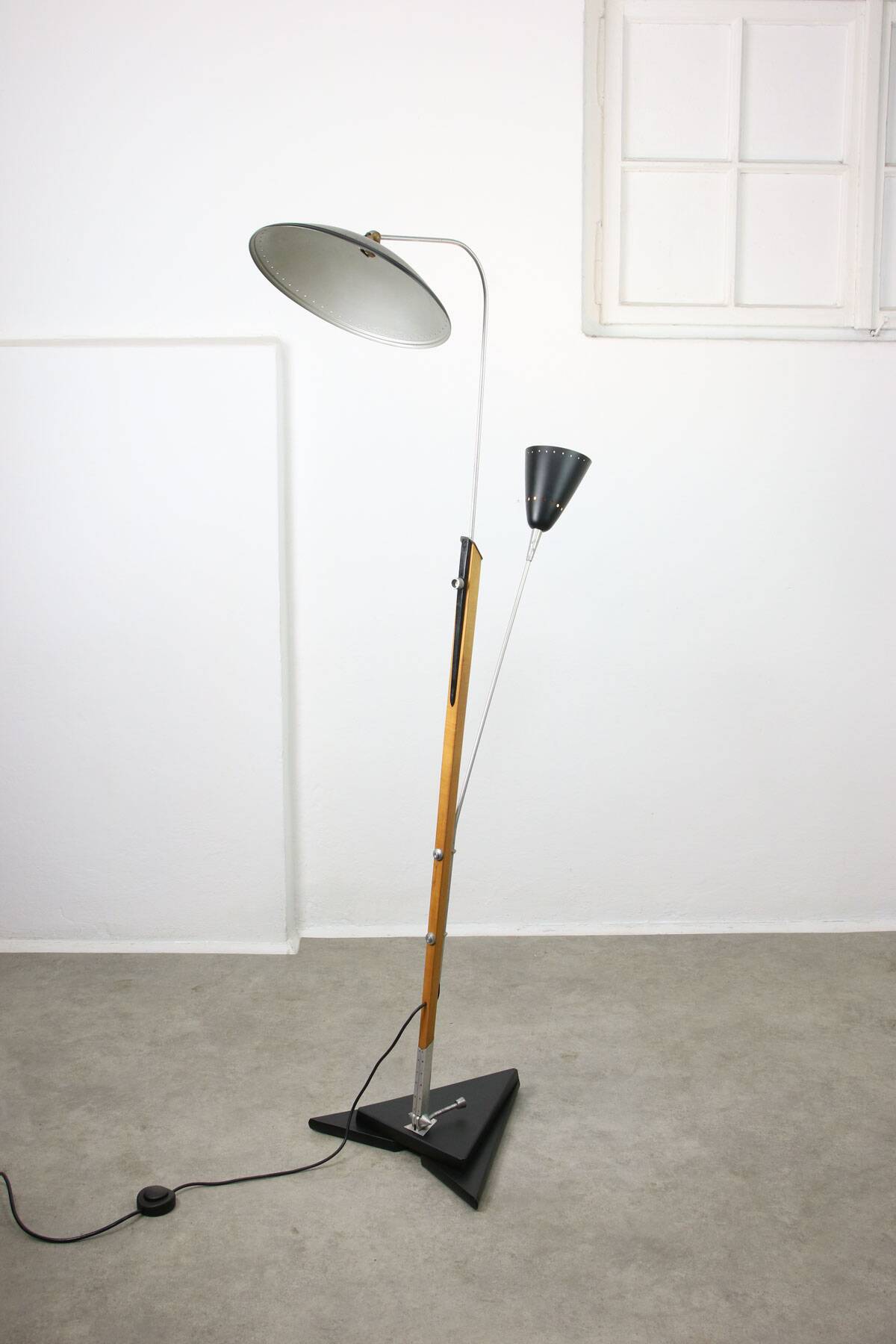 Mid-century italian aluminum & wood floor lamp with reflector