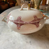 Souptureen and flat Terre de fer Saint Amand