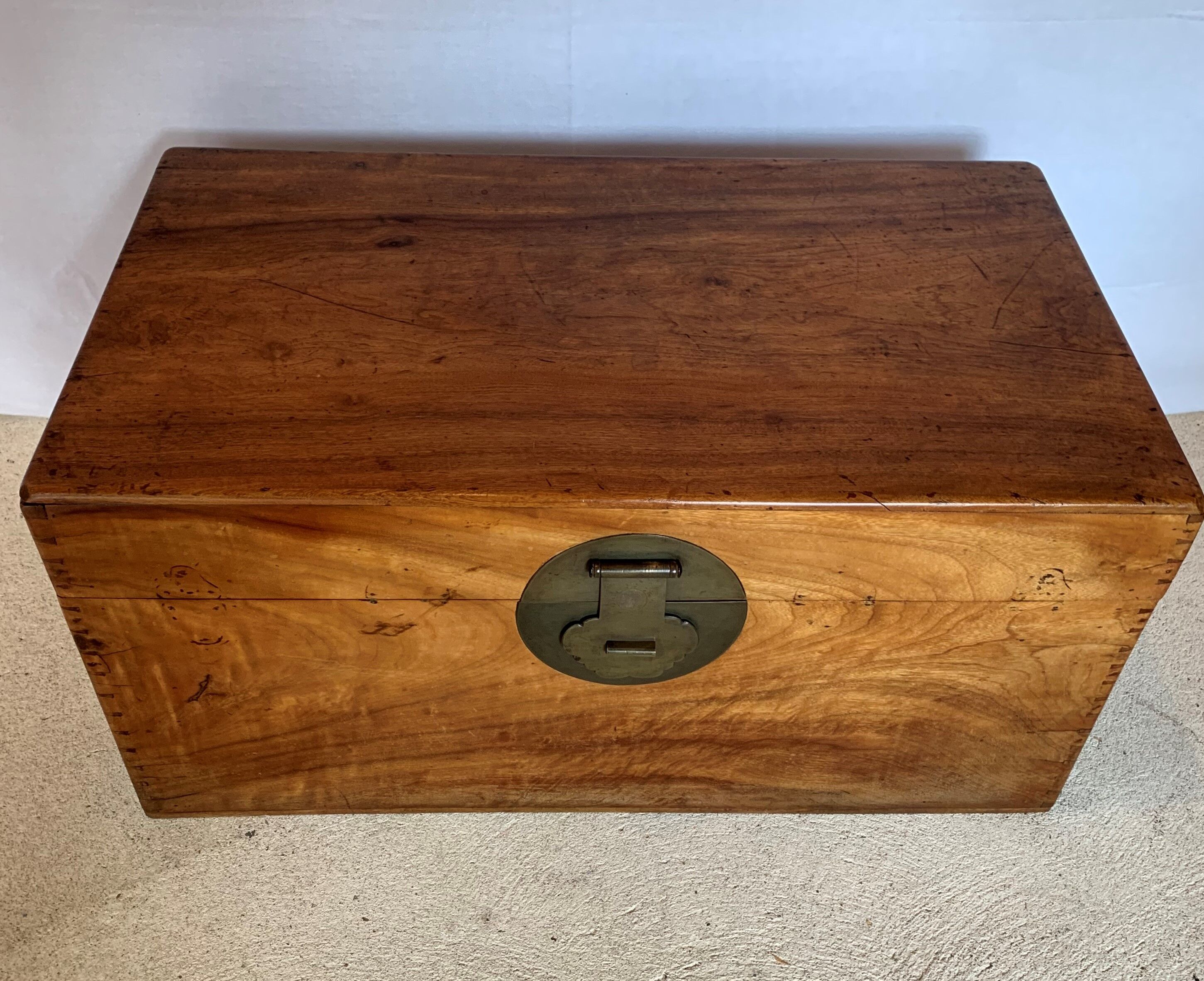 Chinese box in camphrier