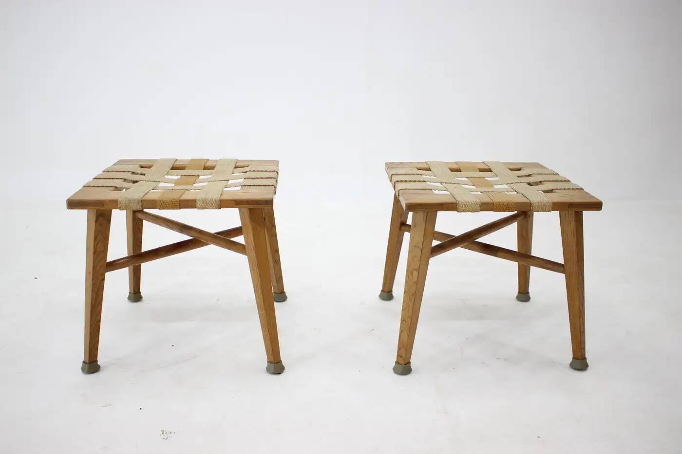 Pair of mid-century beech stools, Czechoslovakia, around 1950s