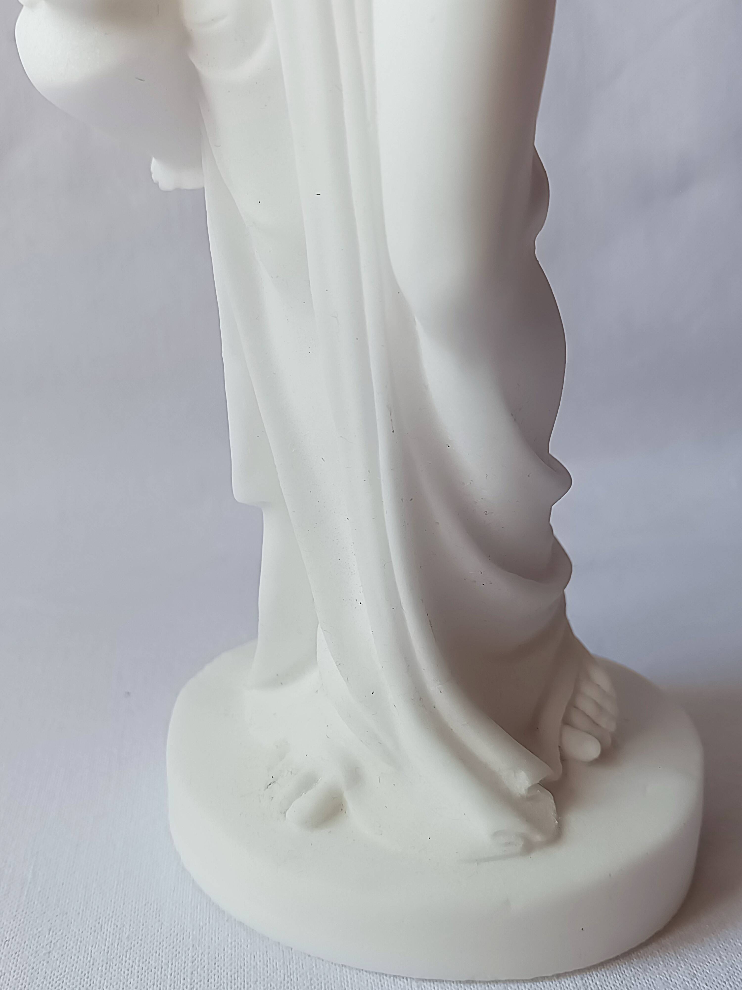 Statue sculpture Greek goddess Hebe marble