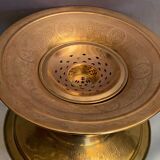 Bronze brass dish with chiseled decor Art of Islam Middle East
