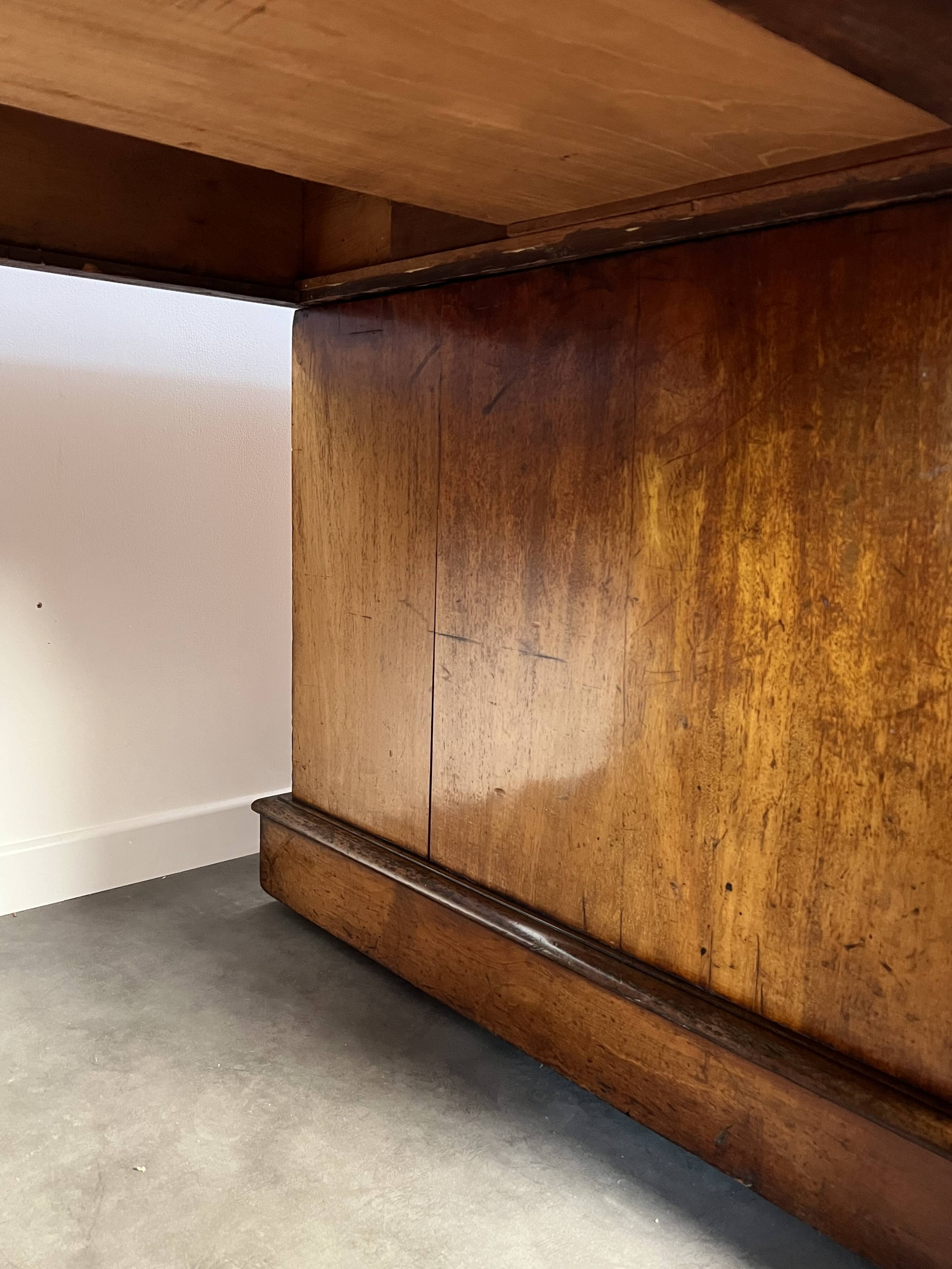 Bureau à caissons - acajou époque victorienne pedestal desk Angleterre XIXe
