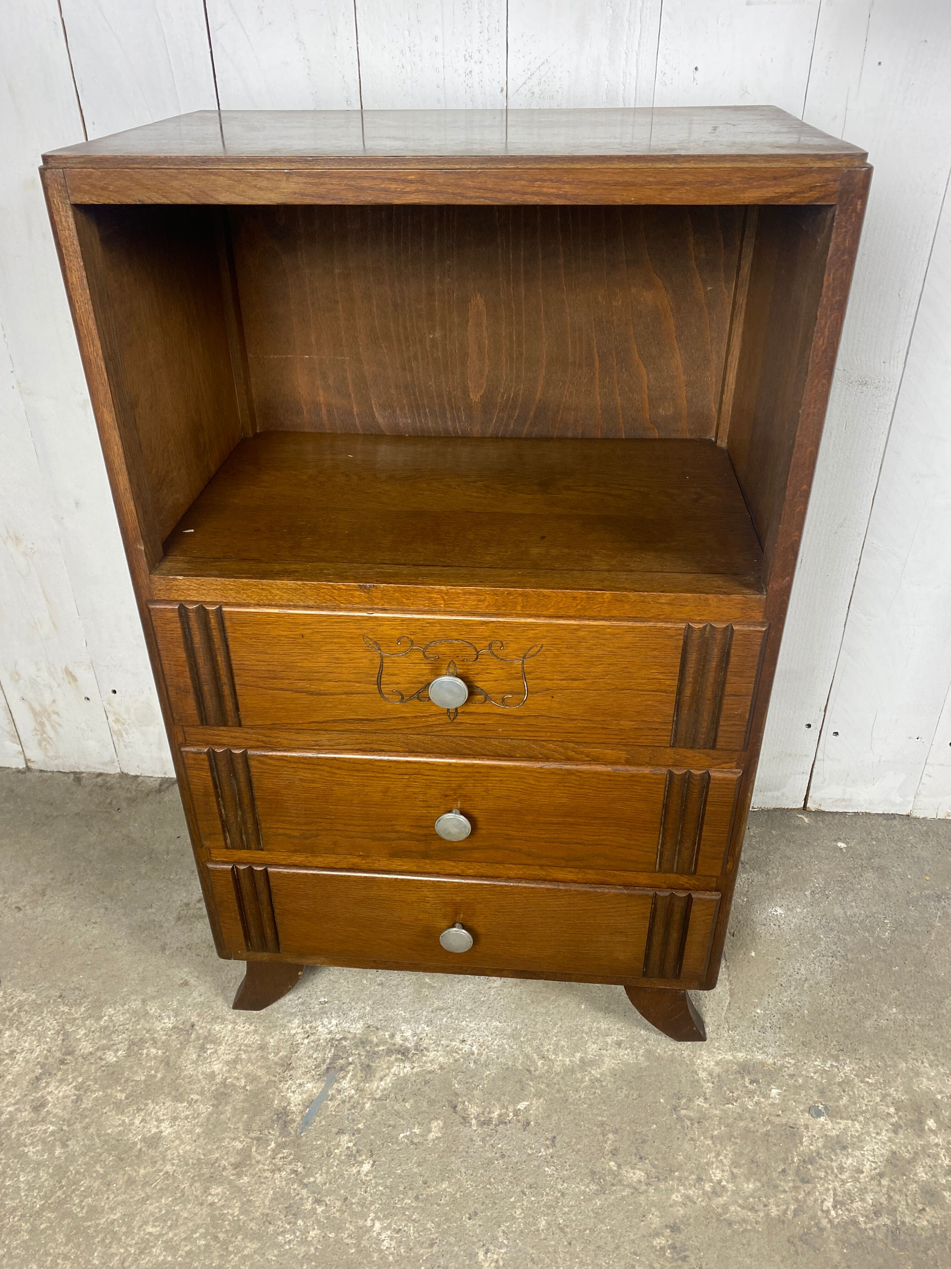 Commode art deco