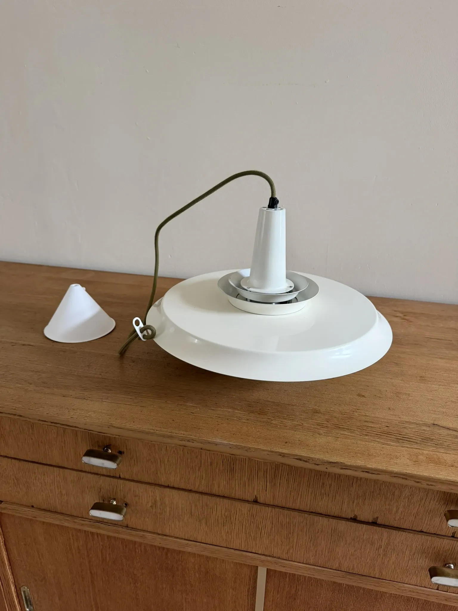 Vintage Danish design lamp - Trava Carl Thore style - Danish pendant