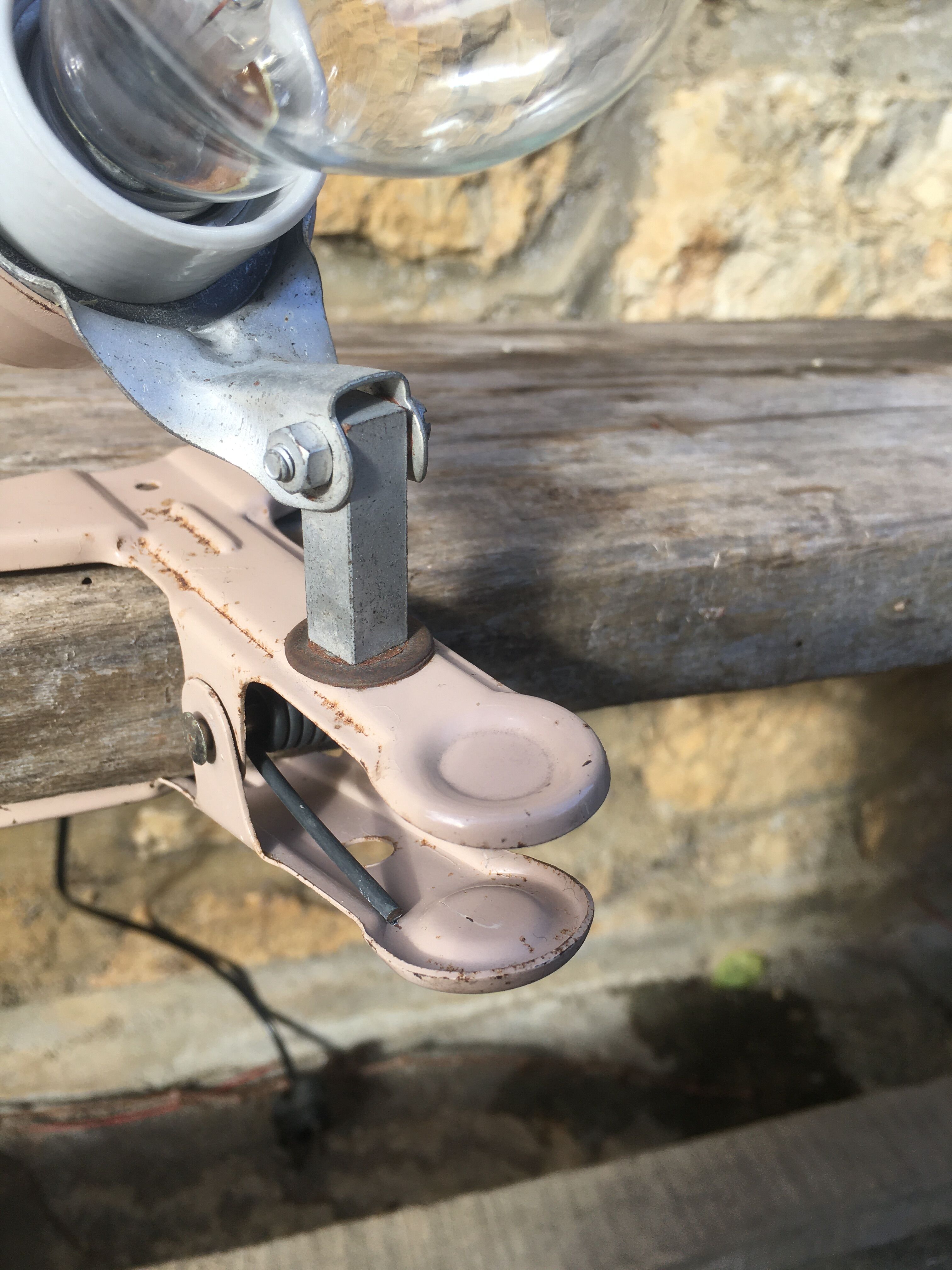 Pink metal clip lamp