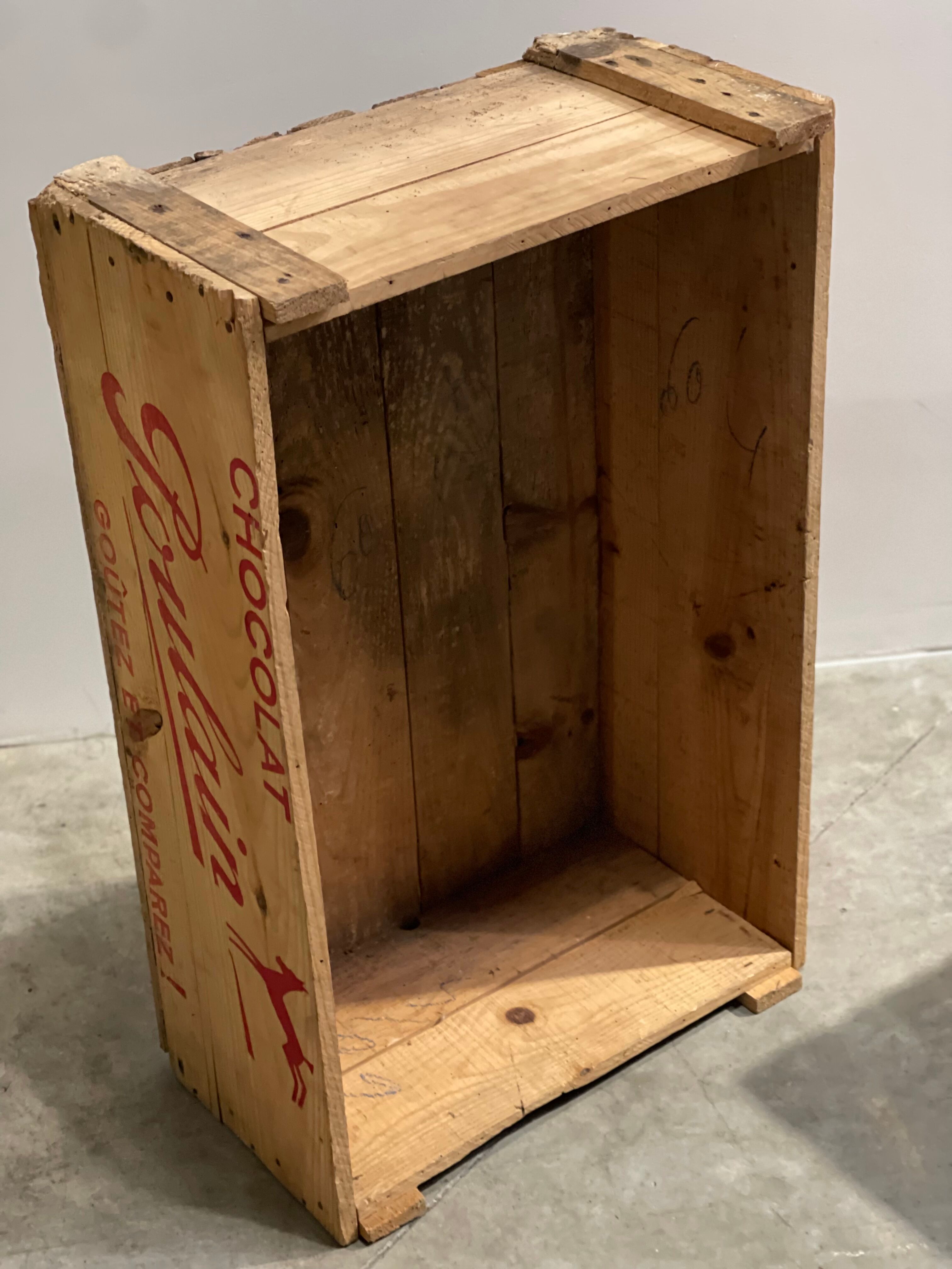 Poulain chocolate transport case