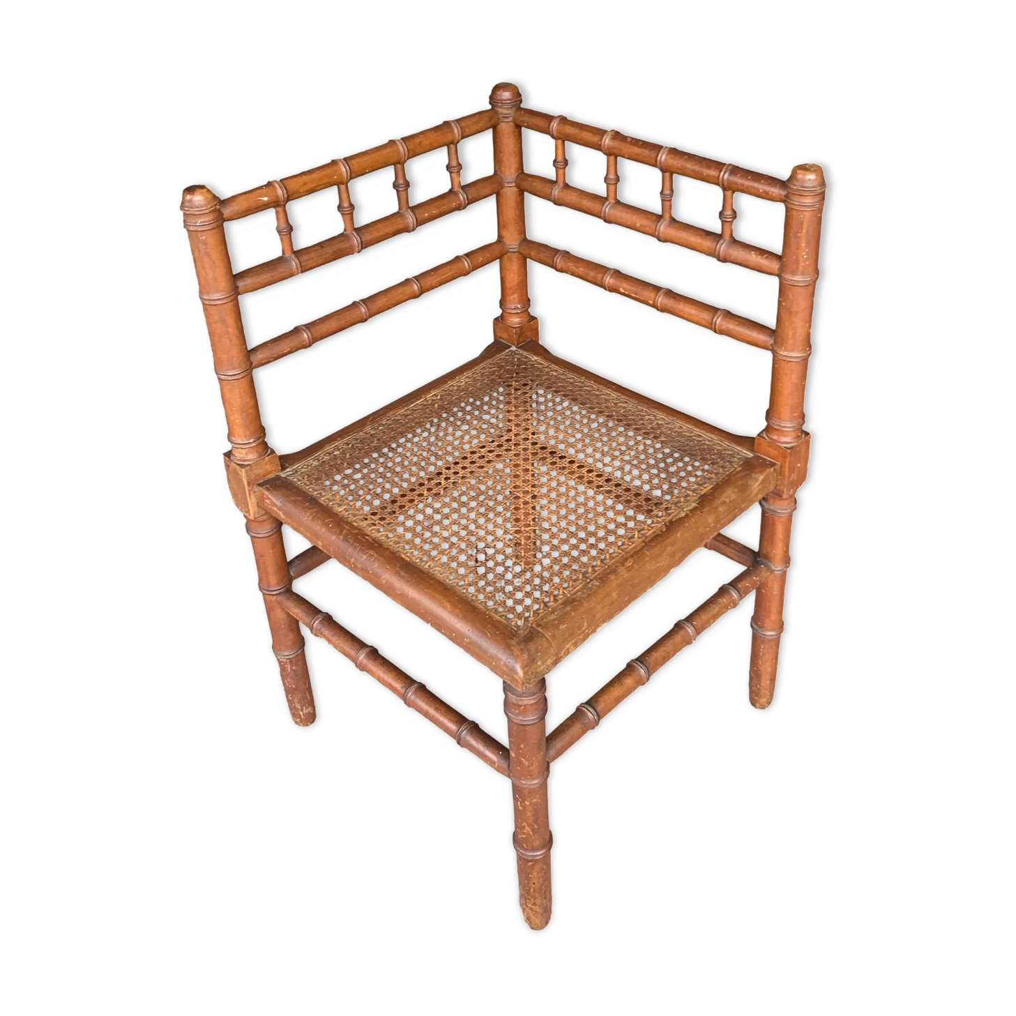 Corner chair with cannage called fire corner