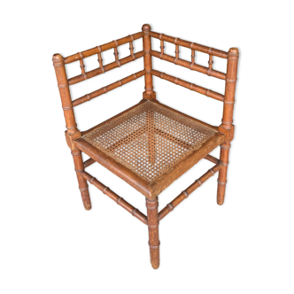 Chaise d’angle avec cannage dit coin de feu