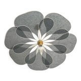 Floral pendant light in linen and rattan