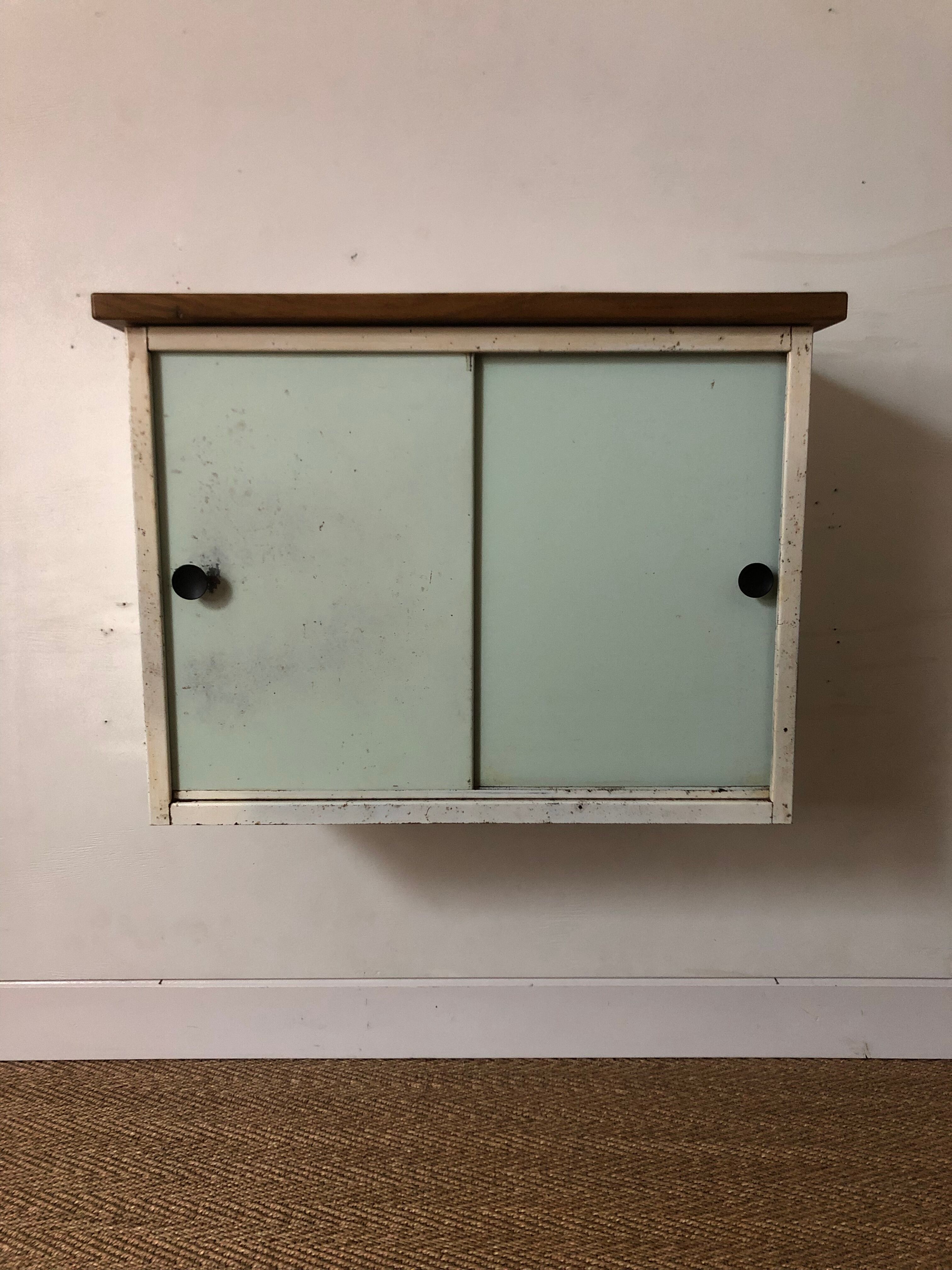 Wall console