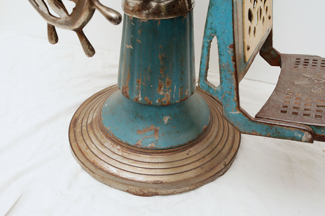 Art Deco barber chair 1920