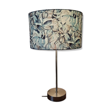 Lampe de table pied tige chrome, abat jour tropical végétal