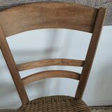 Chaise ancienne