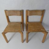 2 children's chairs