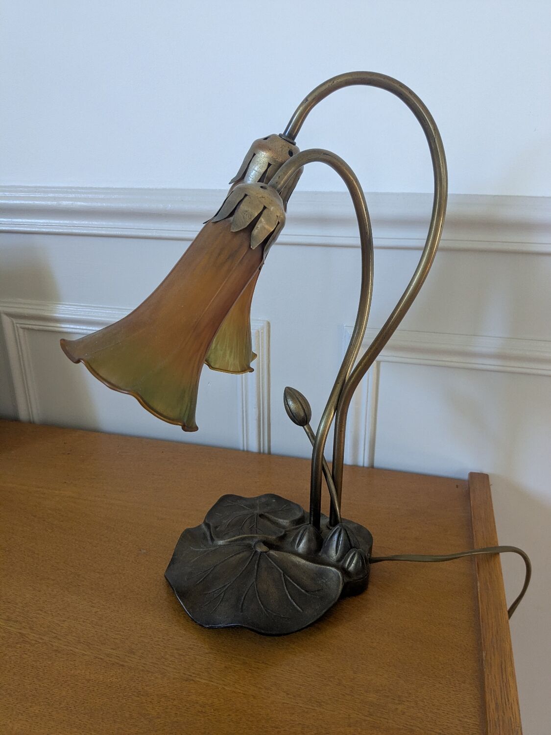 Art Deco style lamp
