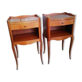 2 bedsides