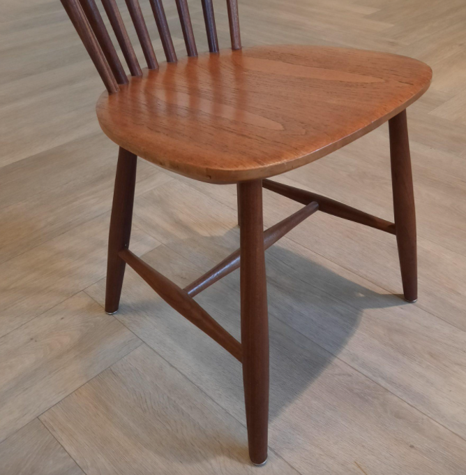 Set of 4 SH41 dining table chairs by Yngve Ekström for Nesto Pastoe 1960