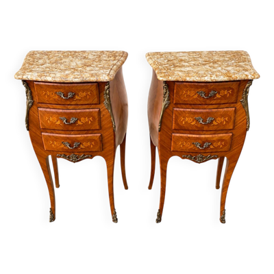 Paire de table de chevet style Louis XV en Bois de Rose
