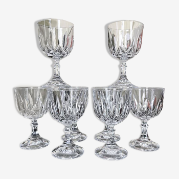 Verres vintage en cristal taillé - verres à eau ou vin - service - verres à pied