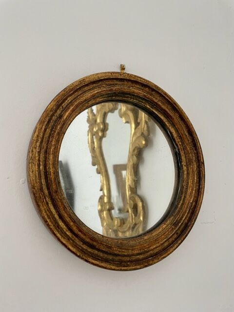 Miroir rond vintage en bois doré 25cm