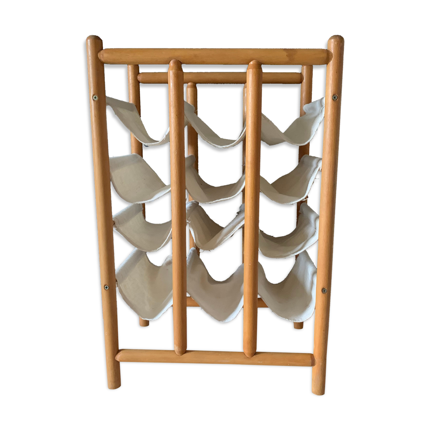 Range bouteilles bois et tissu