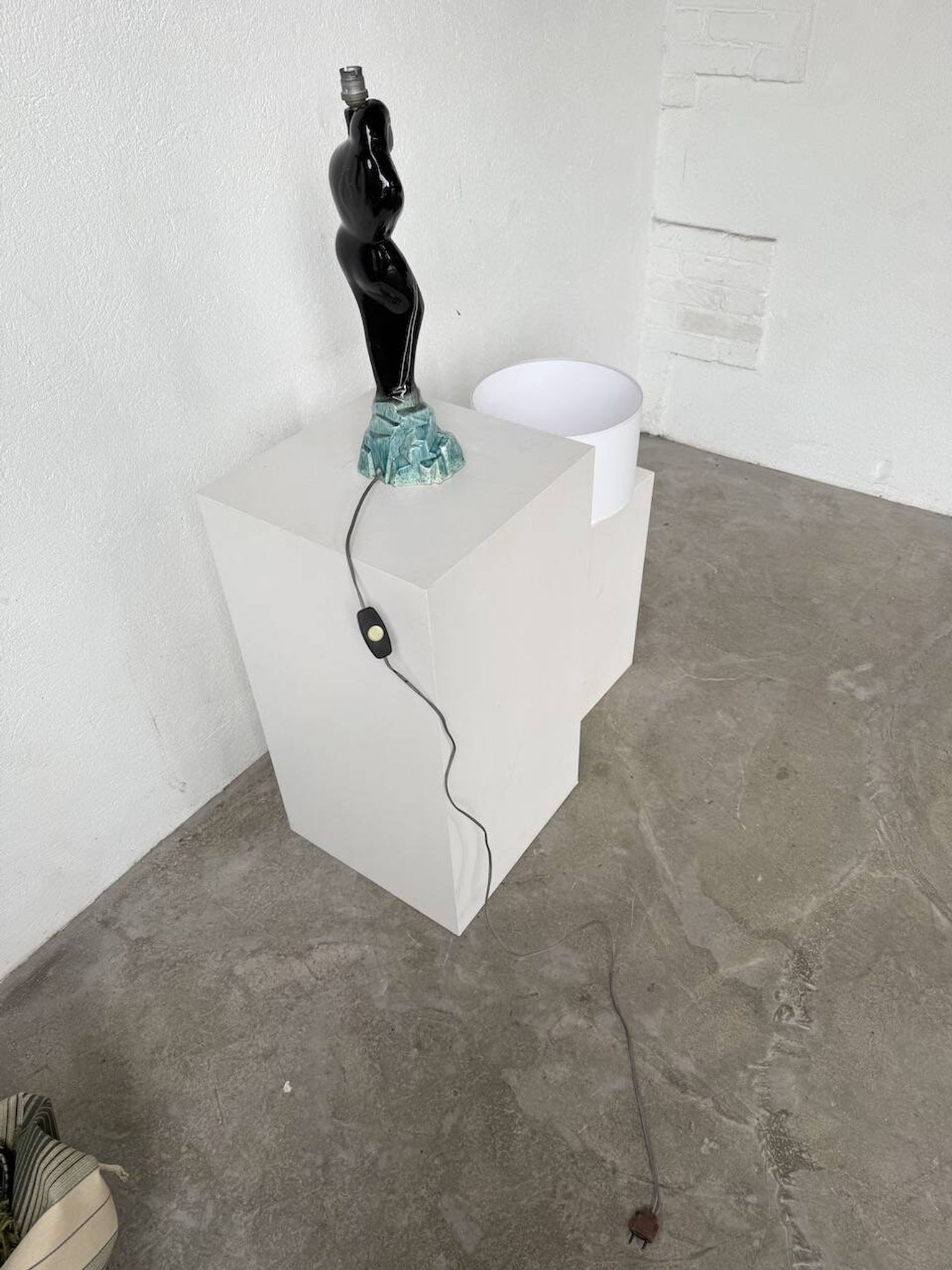 Monaco Monacera "woman" ceramic table lamp