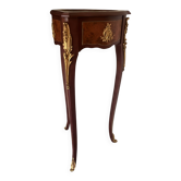 Display table collection Maison Fabergé marketed by Franklin
