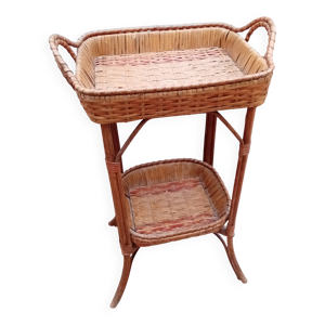 petite table en rotin