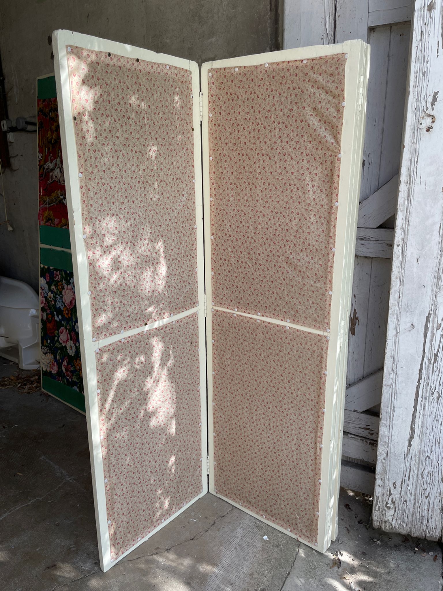 Flower screen