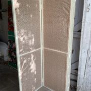 Flower screen