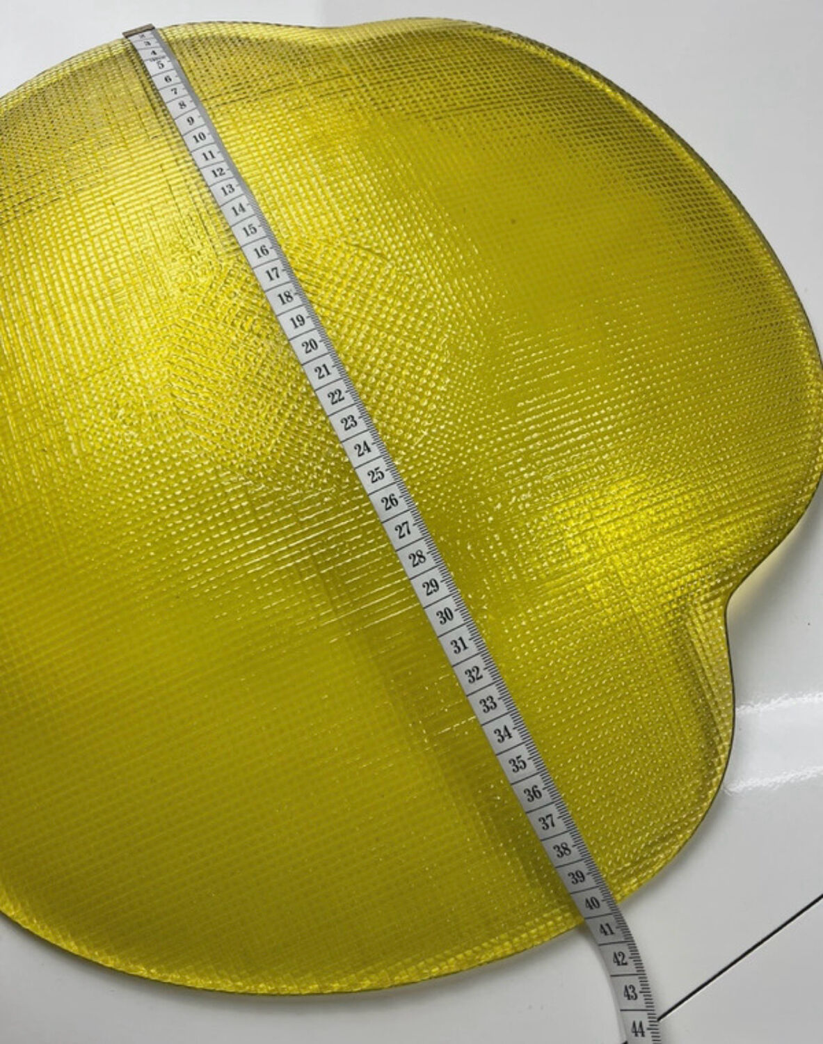 Grand plat jaune transparent Vintage