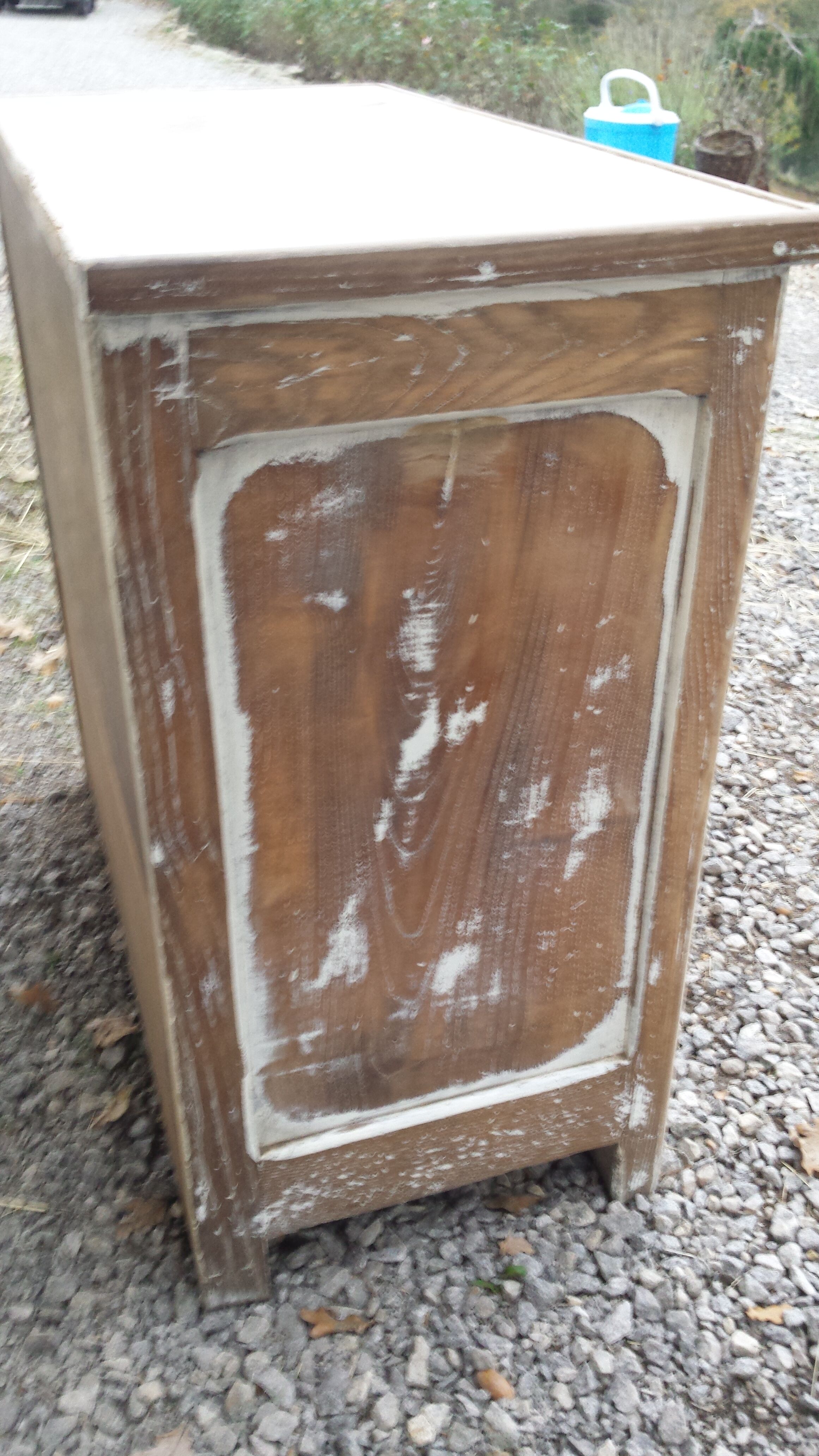 Parisian buffet sanded